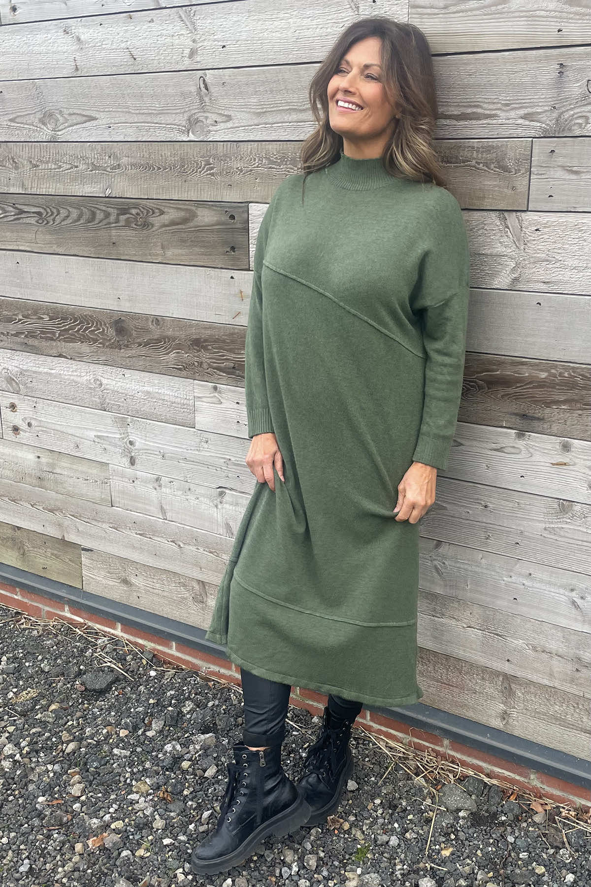 Yuna Knitted Dress Khaki