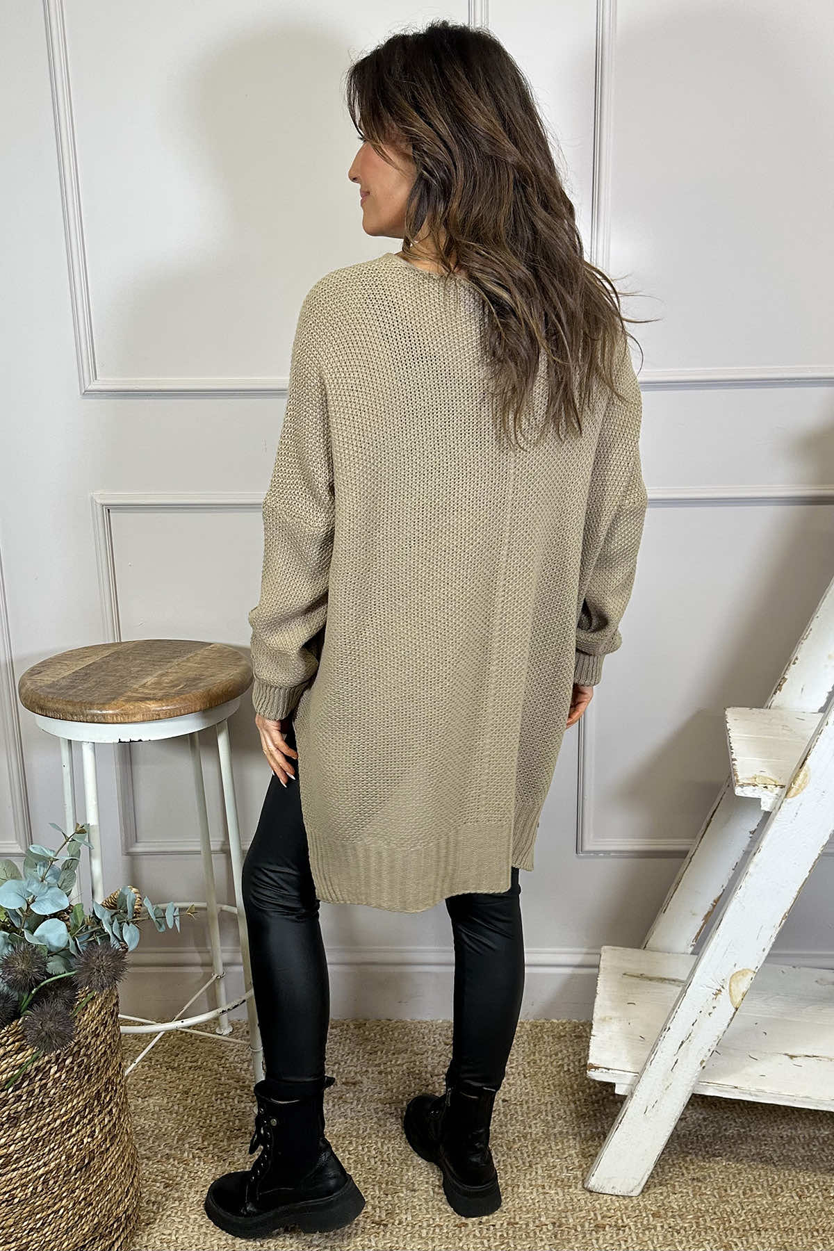 Bo Slouch V-Neck Jumper Mocha