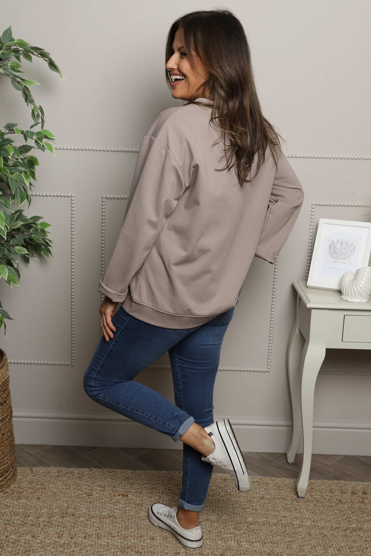 Maleah Seam Detail Top Light Mocha