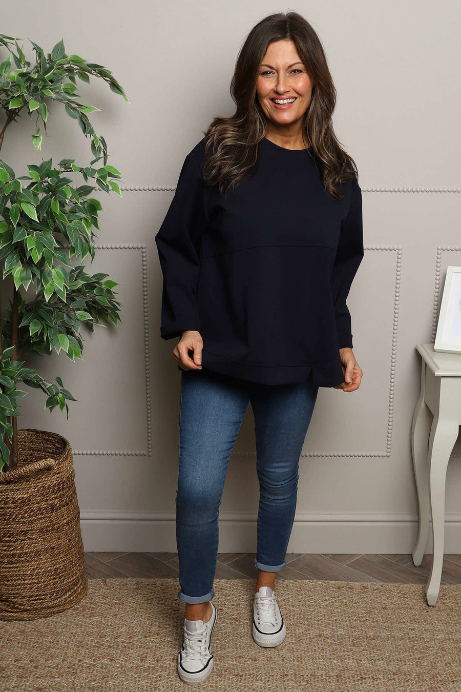 Maleah Seam Detail Top Navy