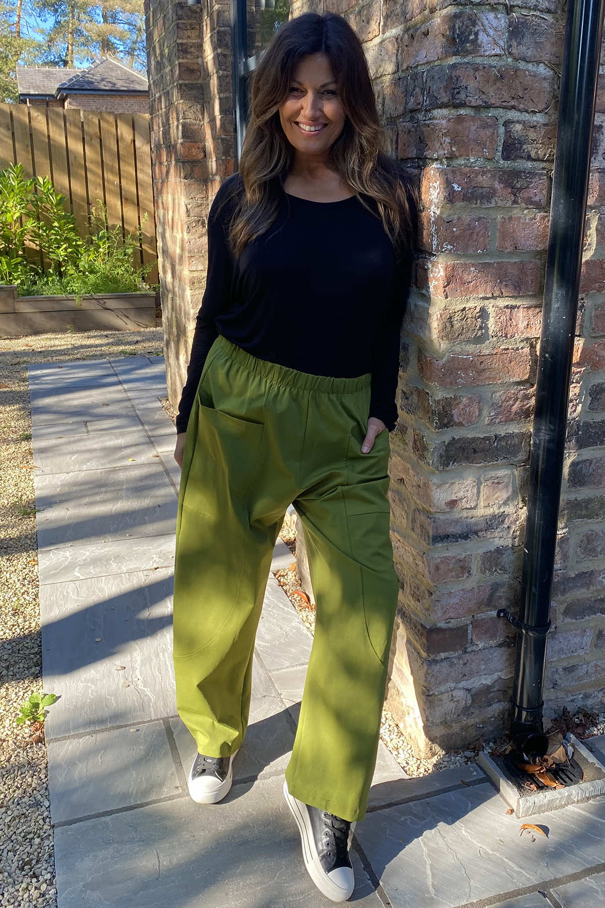 Yasmine Pocket Cotton Trousers Olive