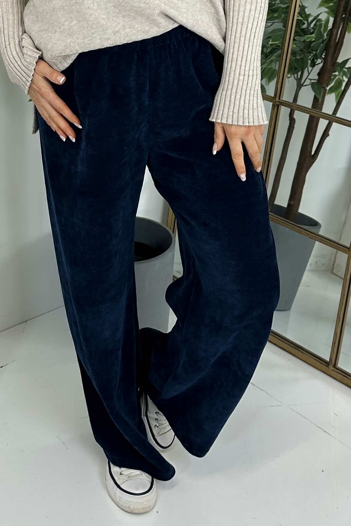 Sevanna Wide Leg Trouser Navy