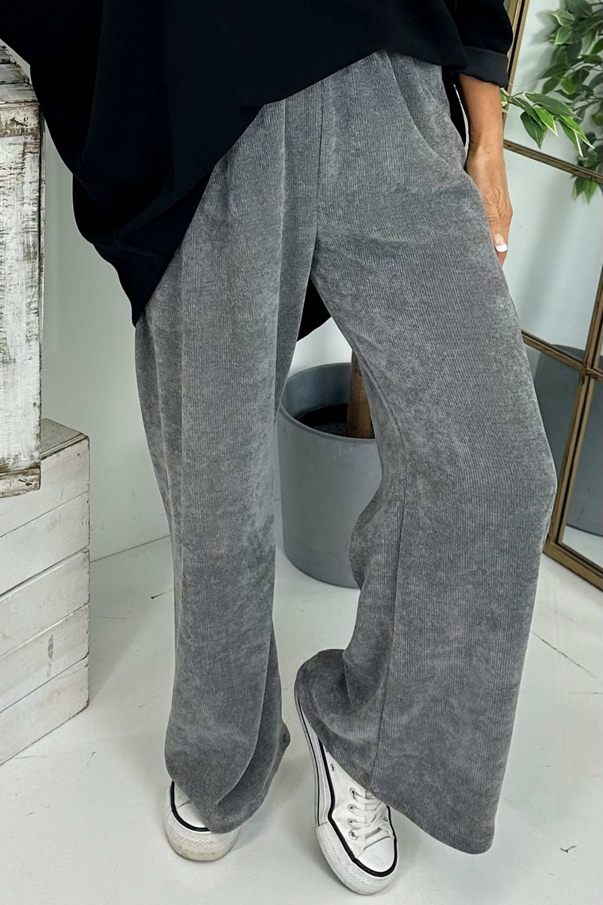 Sevanna Wide Leg Trouser Mid Grey