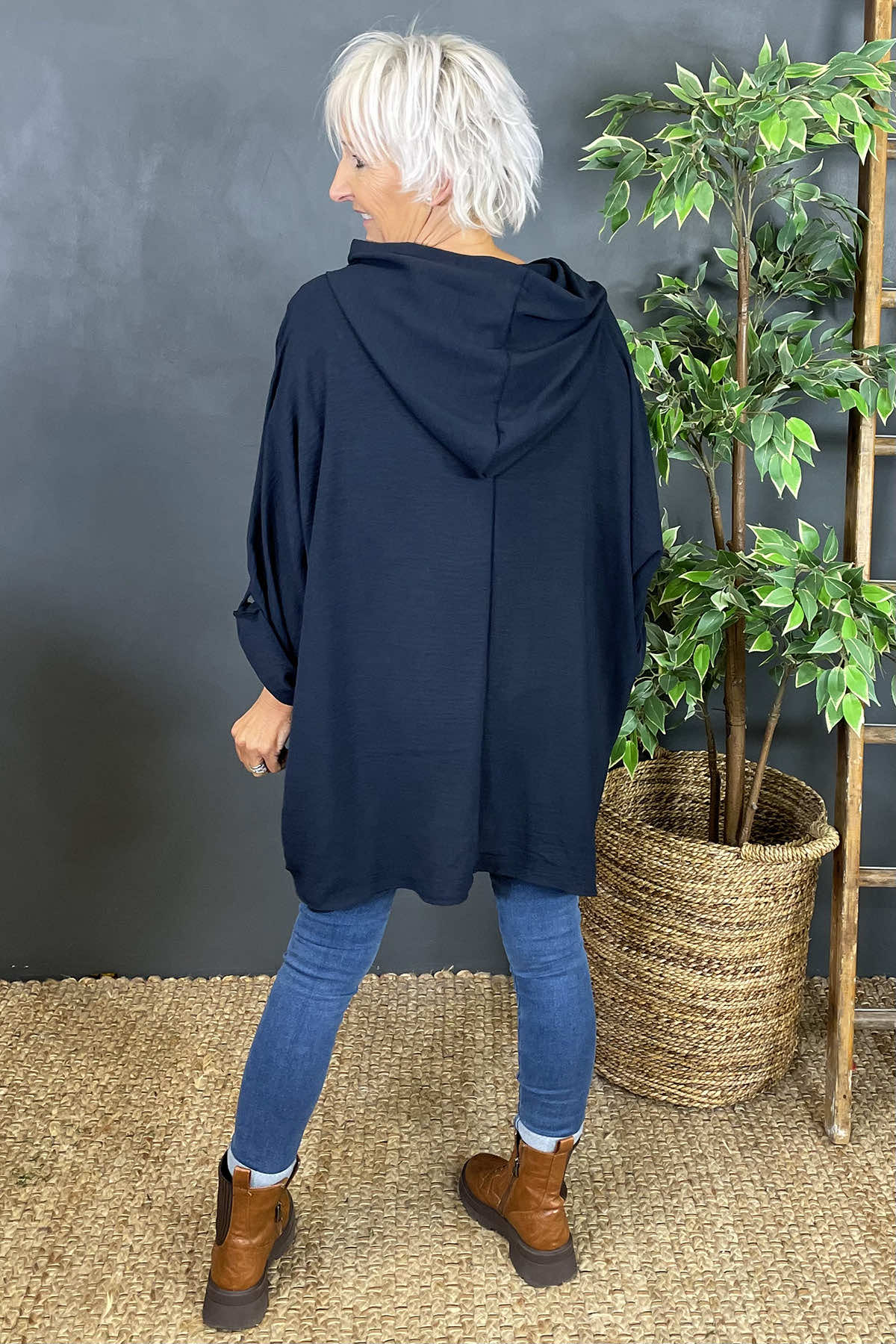 Leyla Pocket Hooded Top Navy