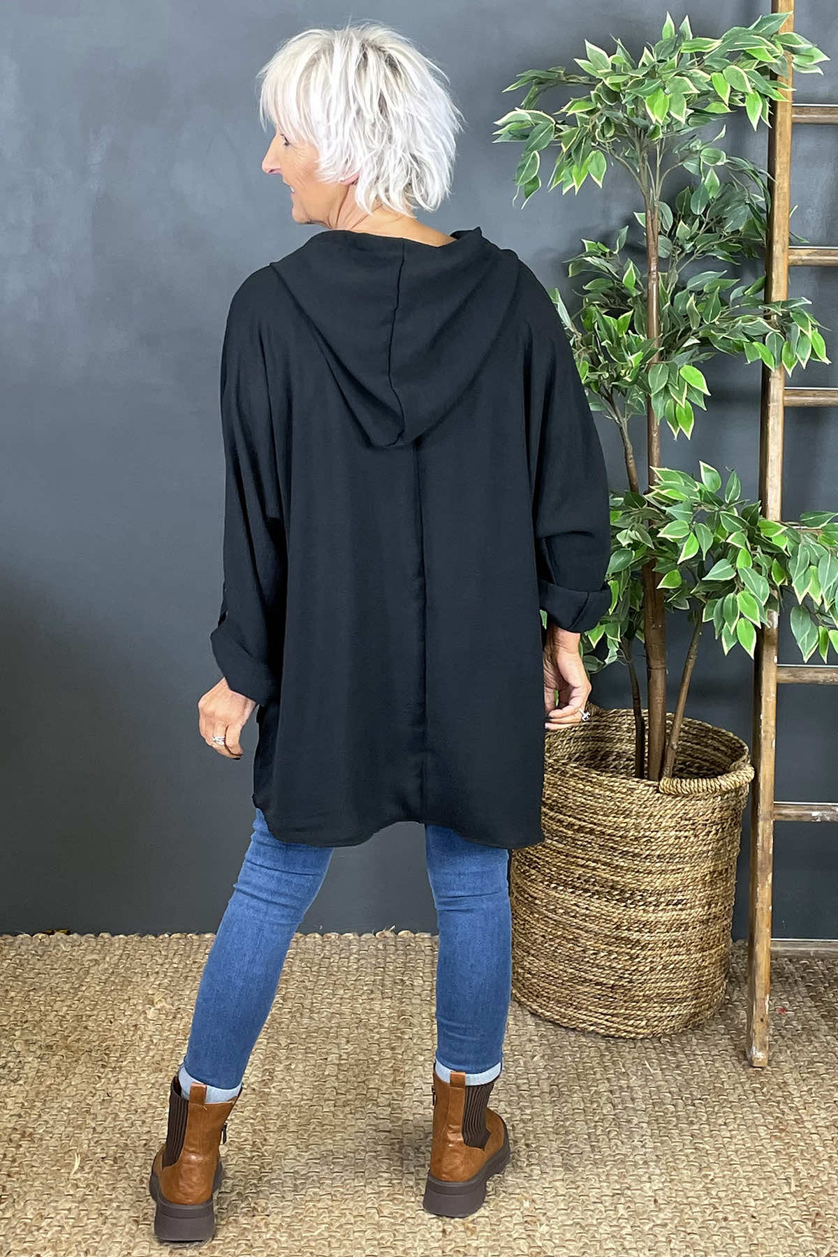 Leyla Pocket Hooded Top Black