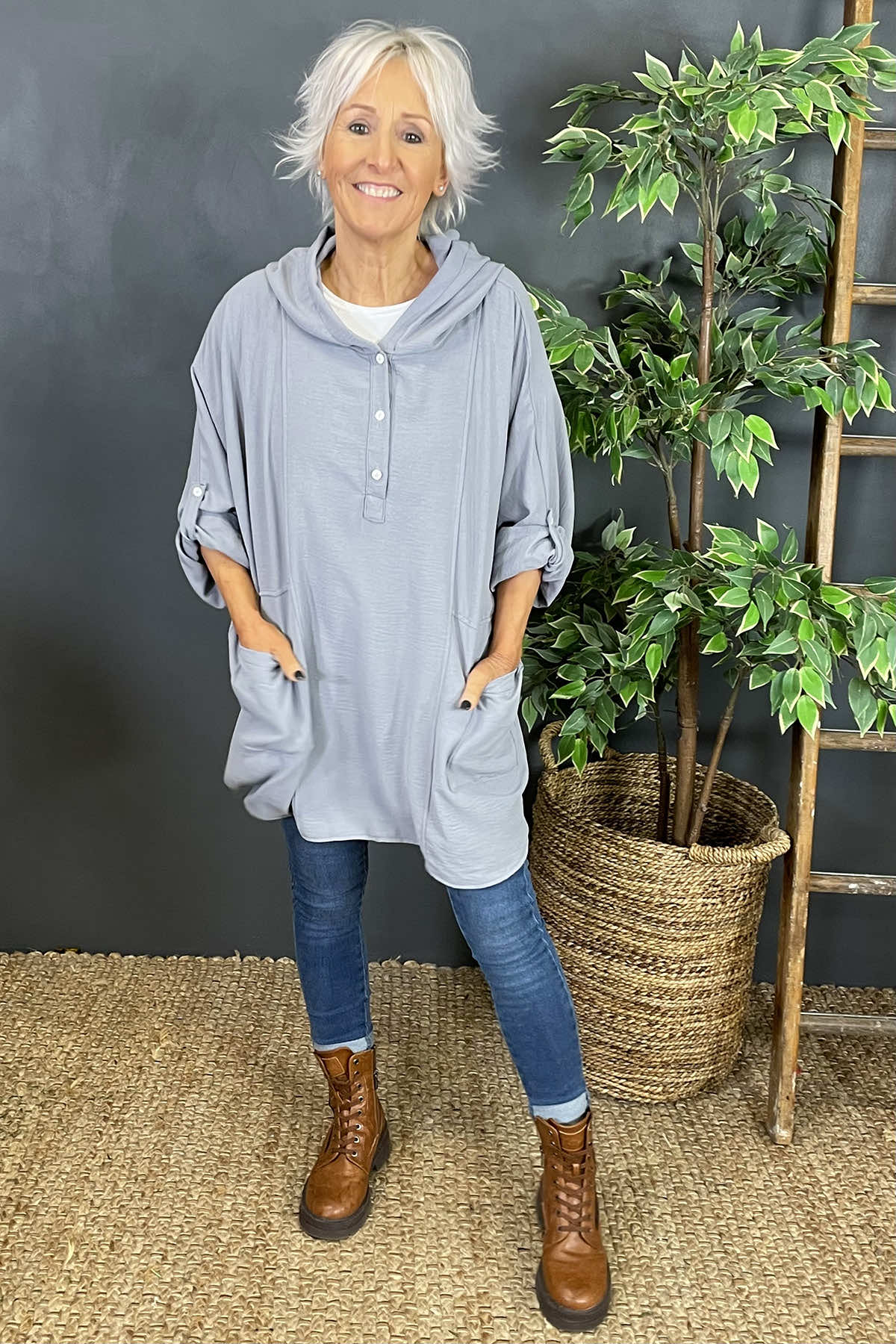 Leyla Pocket Hooded Top Grey