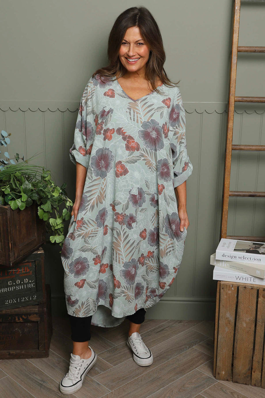 Ayla Floral V-Neck Dress Mint
