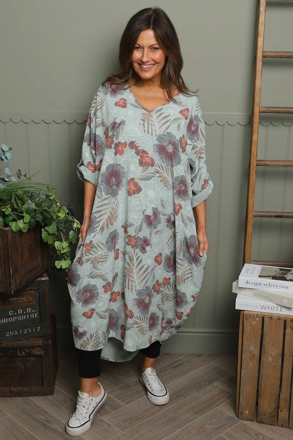 Ayla Floral V-Neck Dress Mint