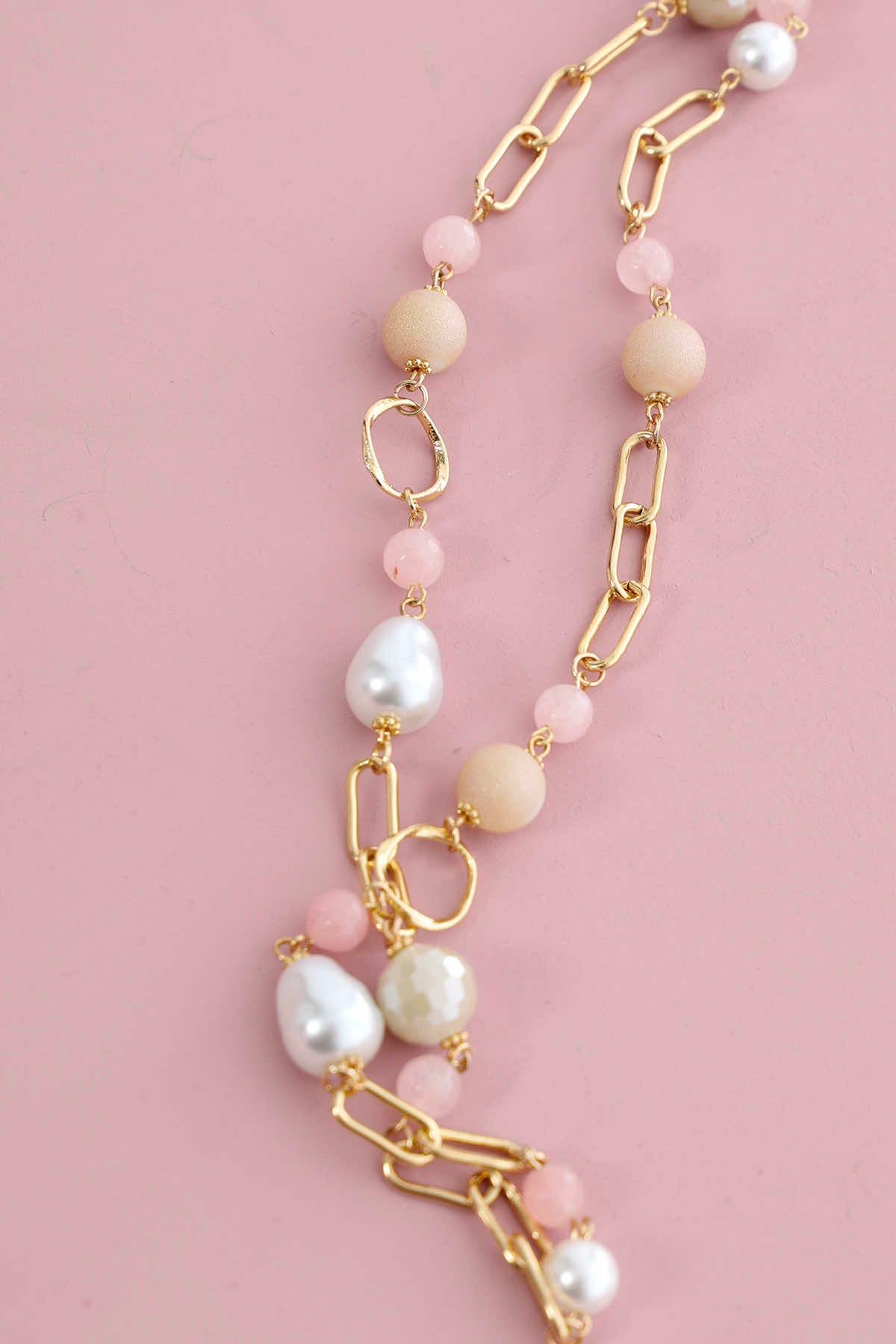 Marie Necklace Pink