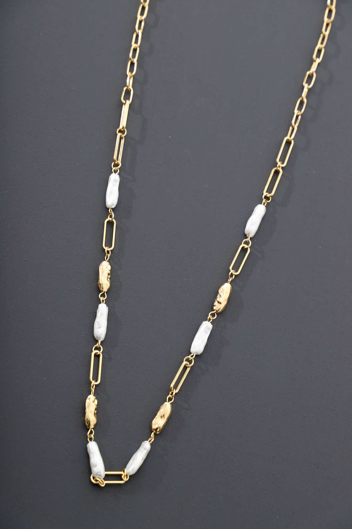 Janelle Necklace Gold