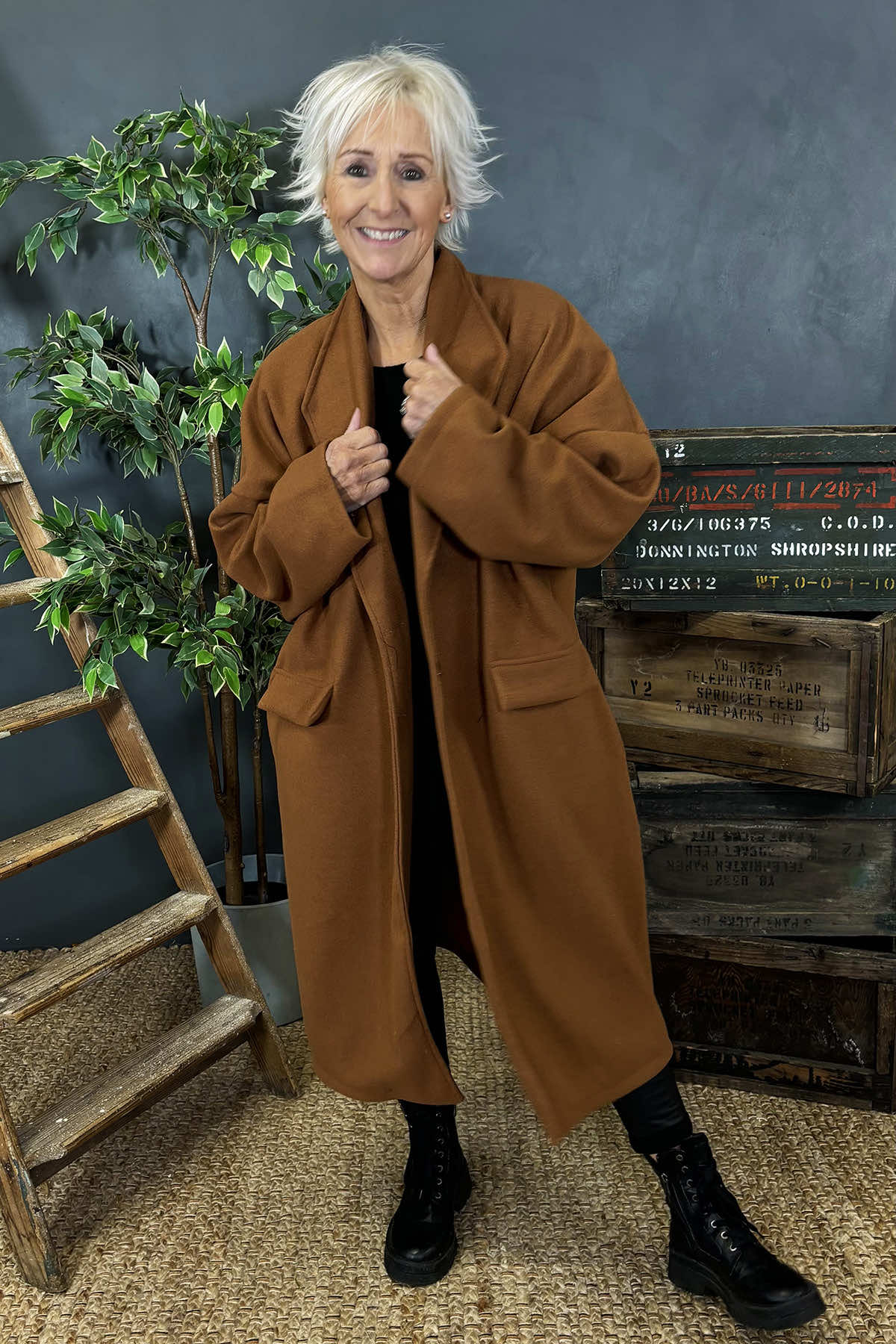 Helen Coat Camel