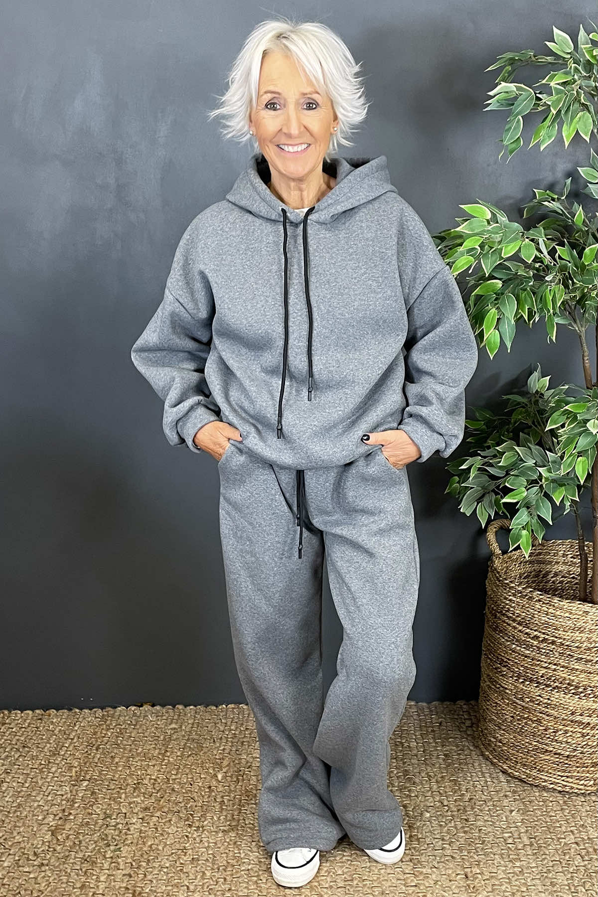 Rylie Hooded Sweat Top Mid Grey