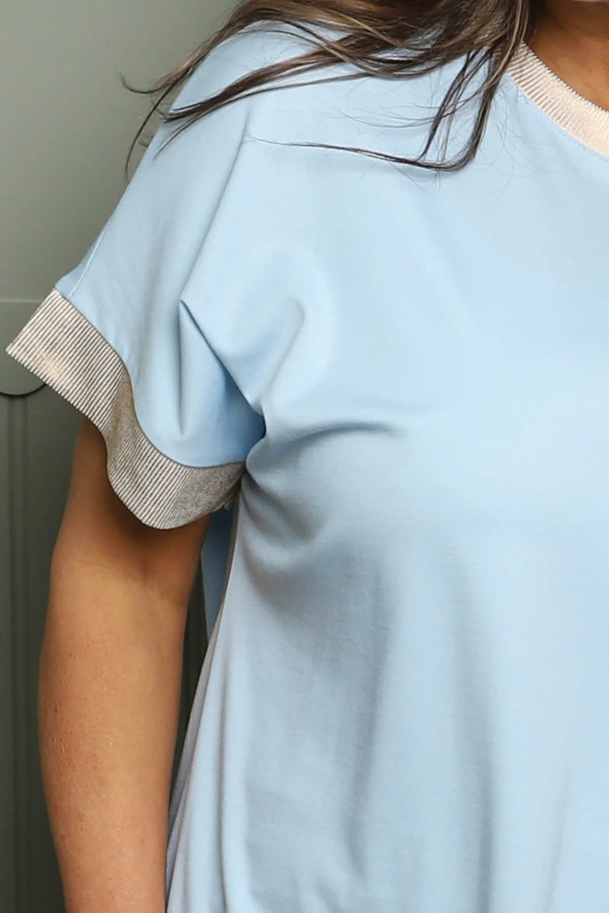 Delma Top Light Blue