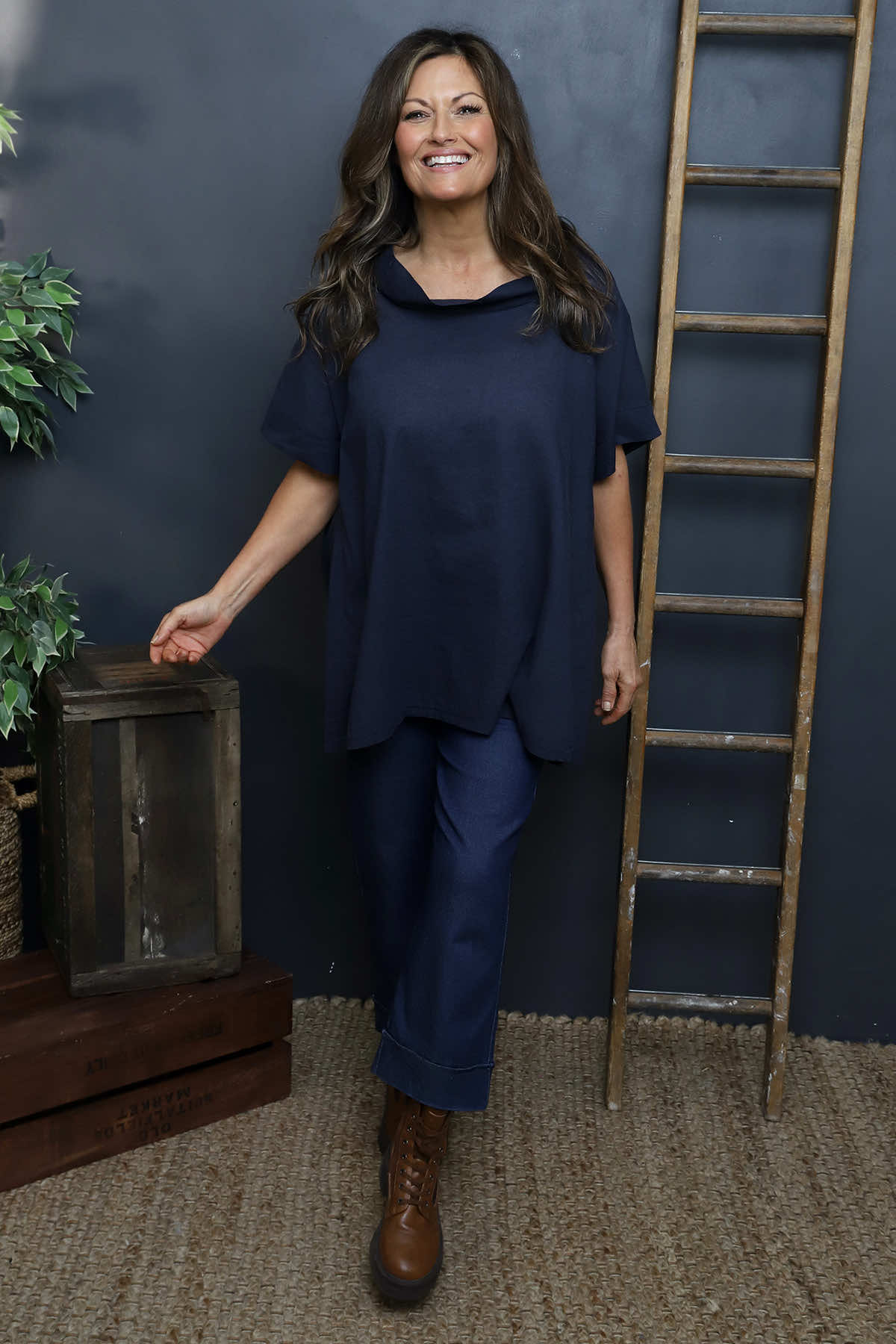 Baines Linen Top Navy