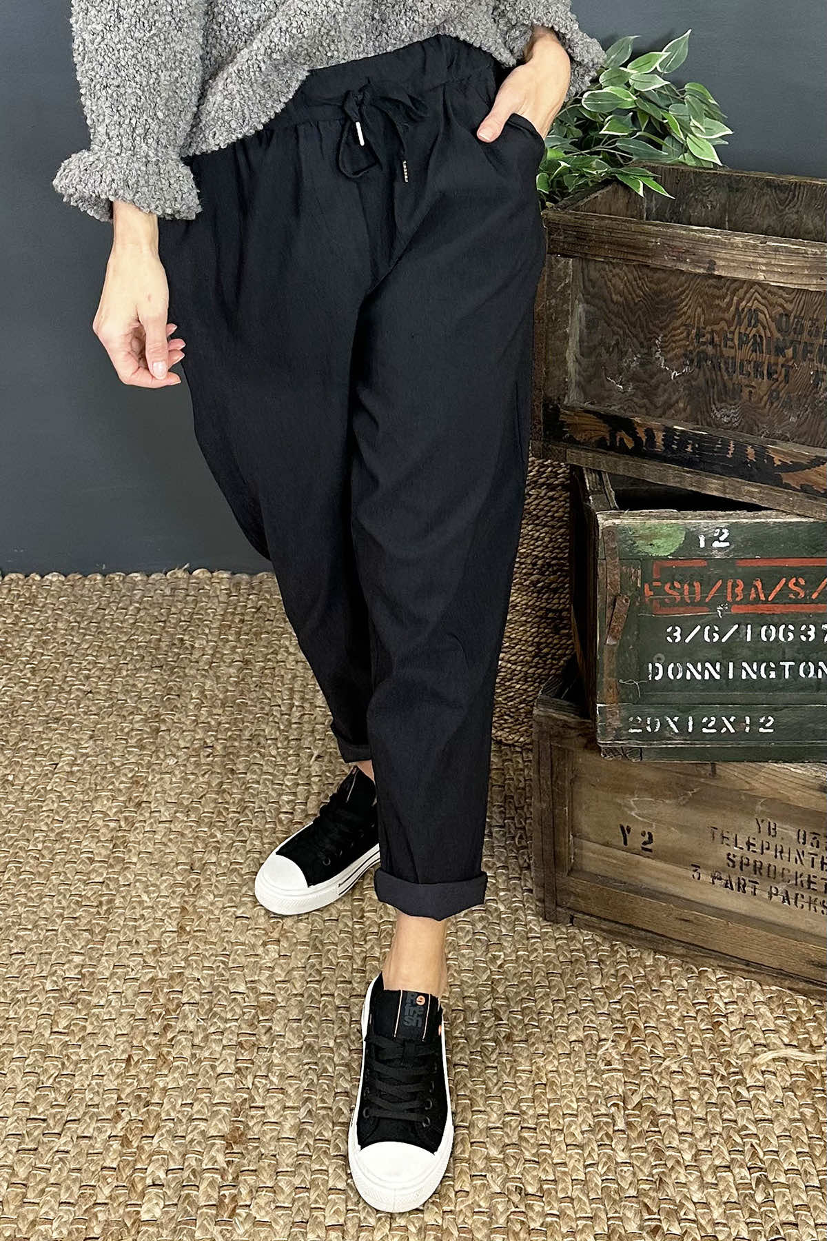 Vesper Trousers Black