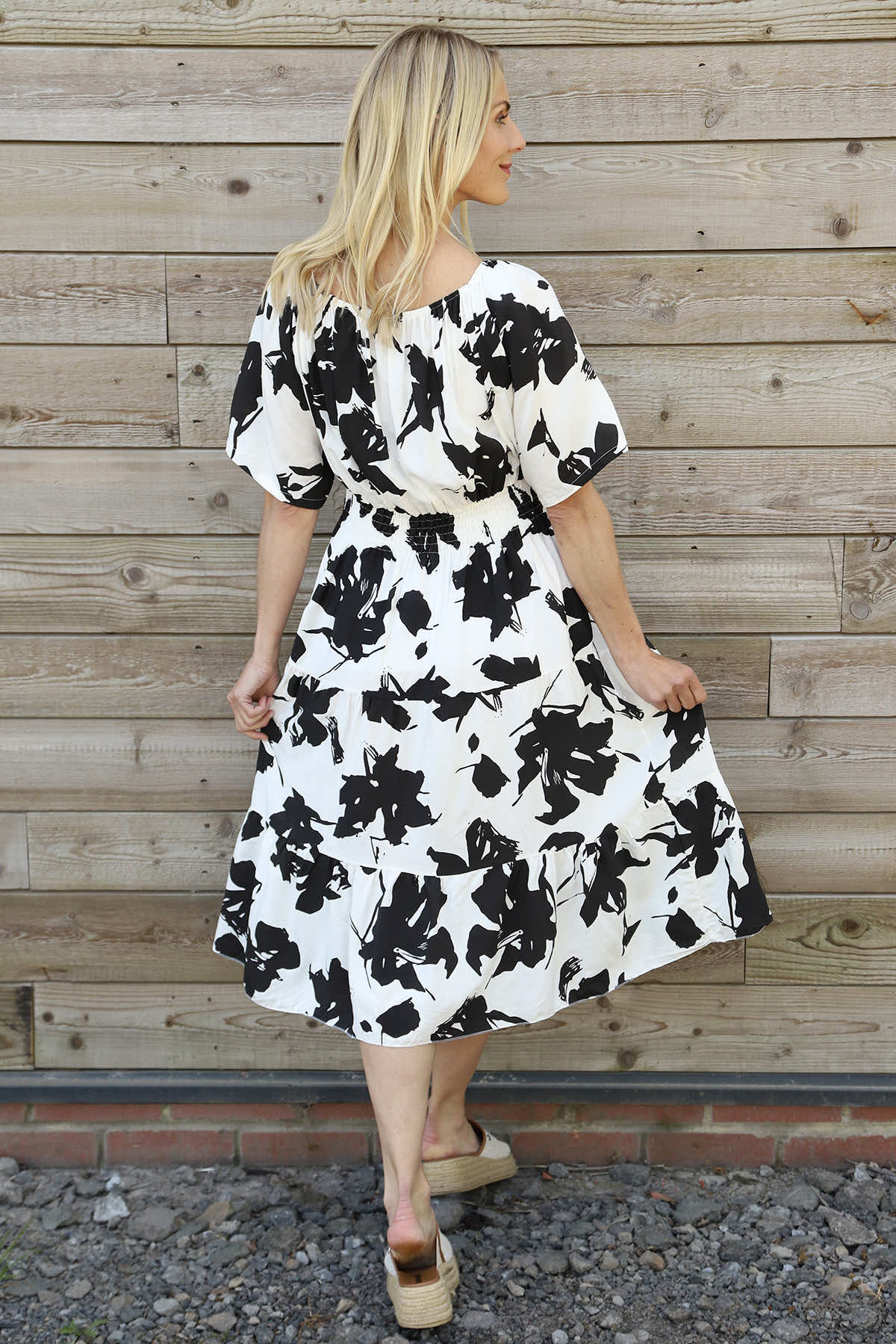 Sennen Print Button Dress Black