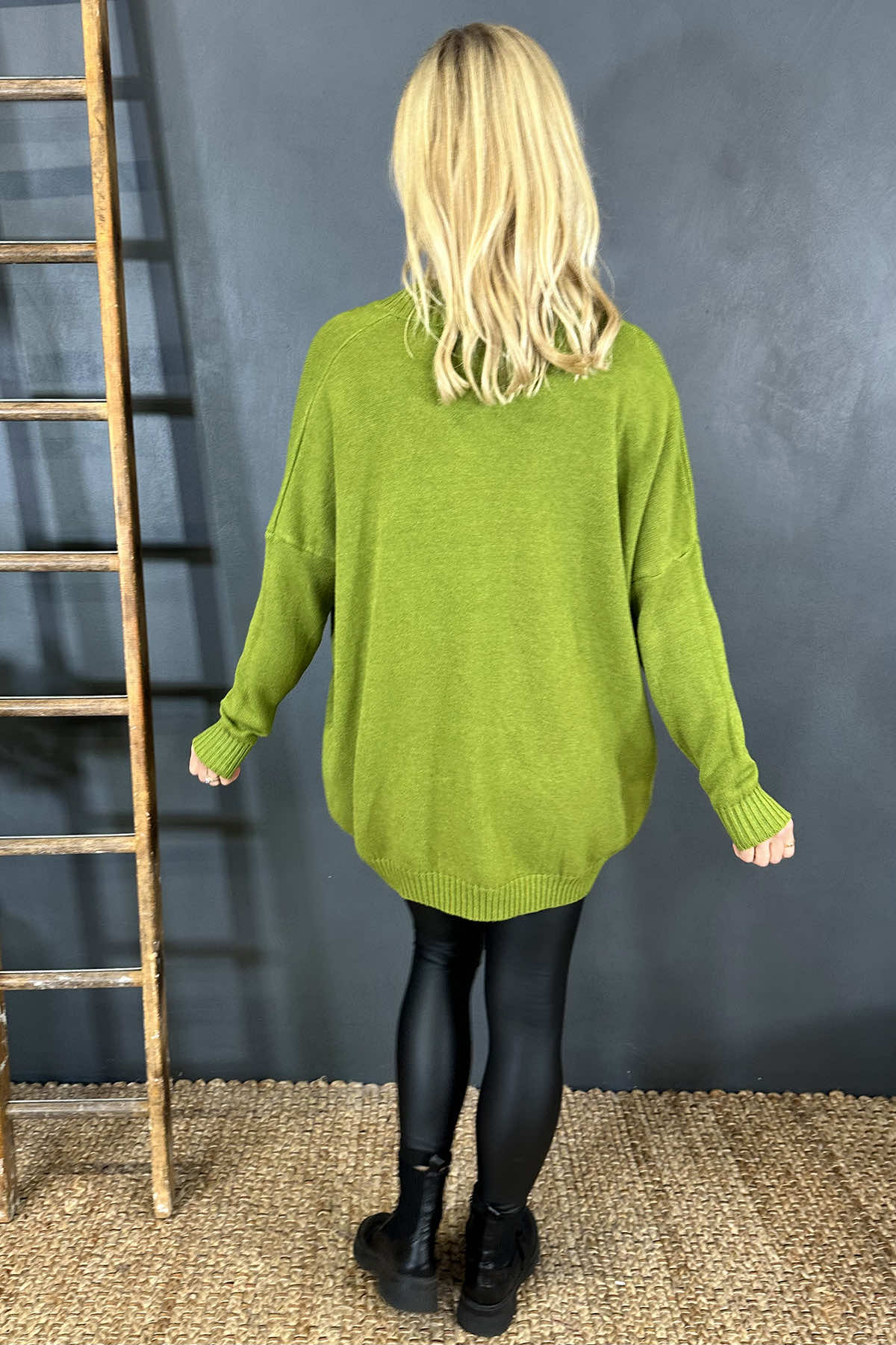 Charee V-Neck Jumper Olive