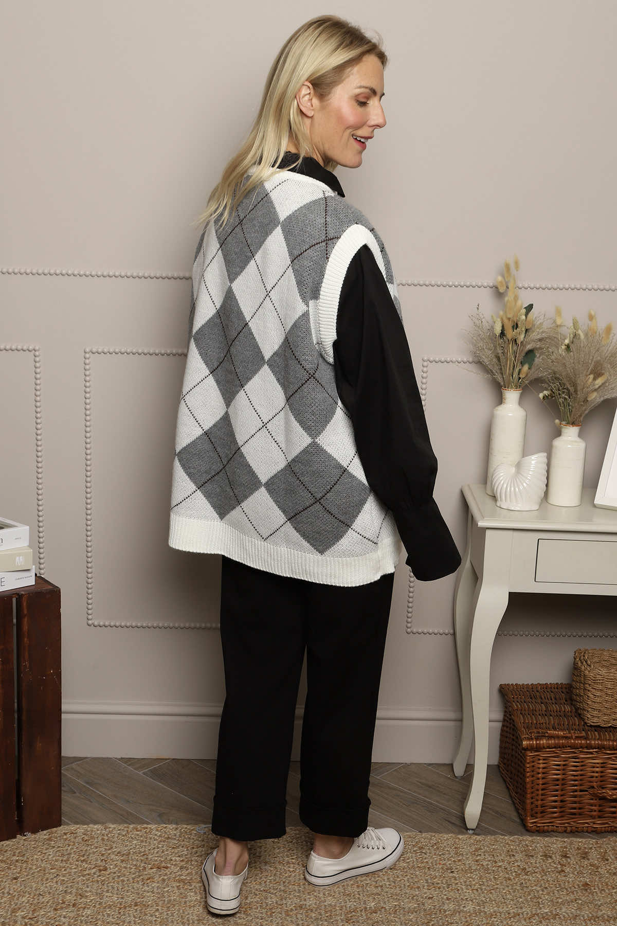 Theresa Argyle Knitted Vest Grey