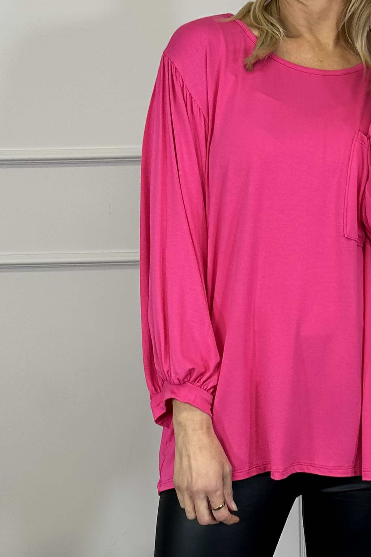 Hilma Pocket Top Fuchsia