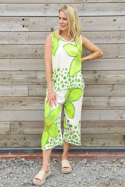 Gina Cropped Floral Trousers Green