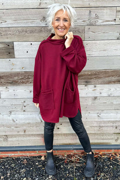 Katherine Cowl Pocket Top Wine