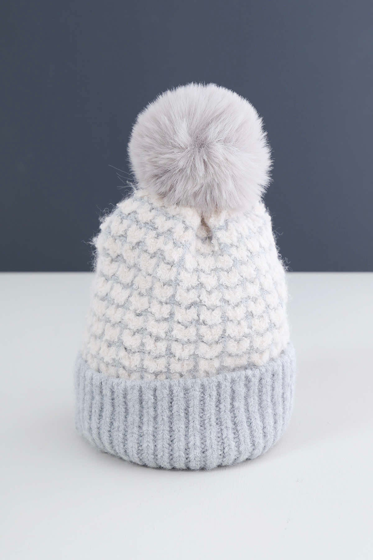 Vivienne Bobble Hat Grey