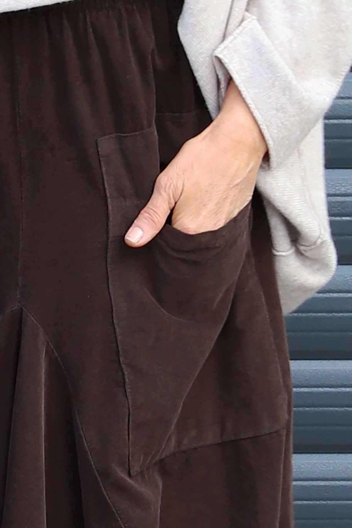 Orla Needlecord Parachute Skirt Cocoa