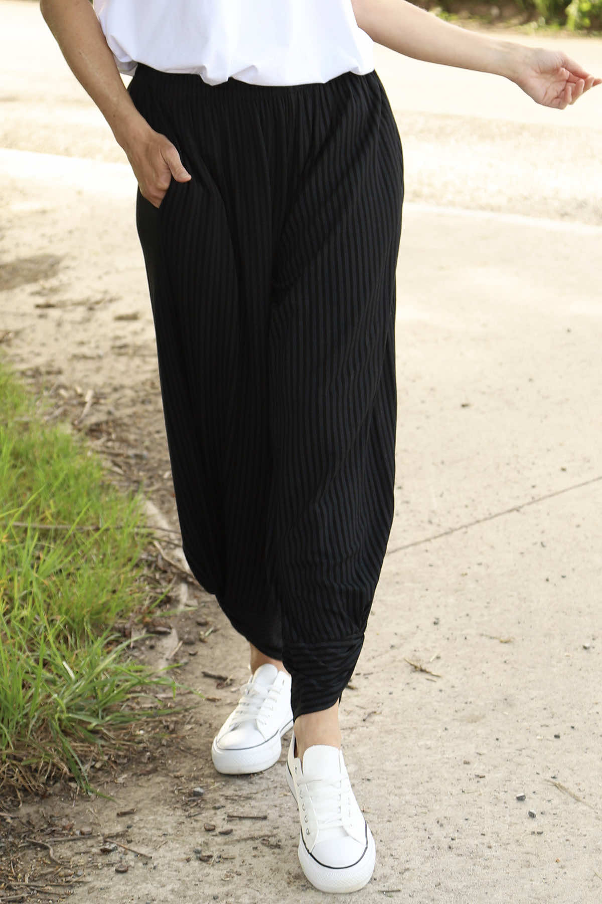 Jacinda Stripe Cotton Trousers Black/Black