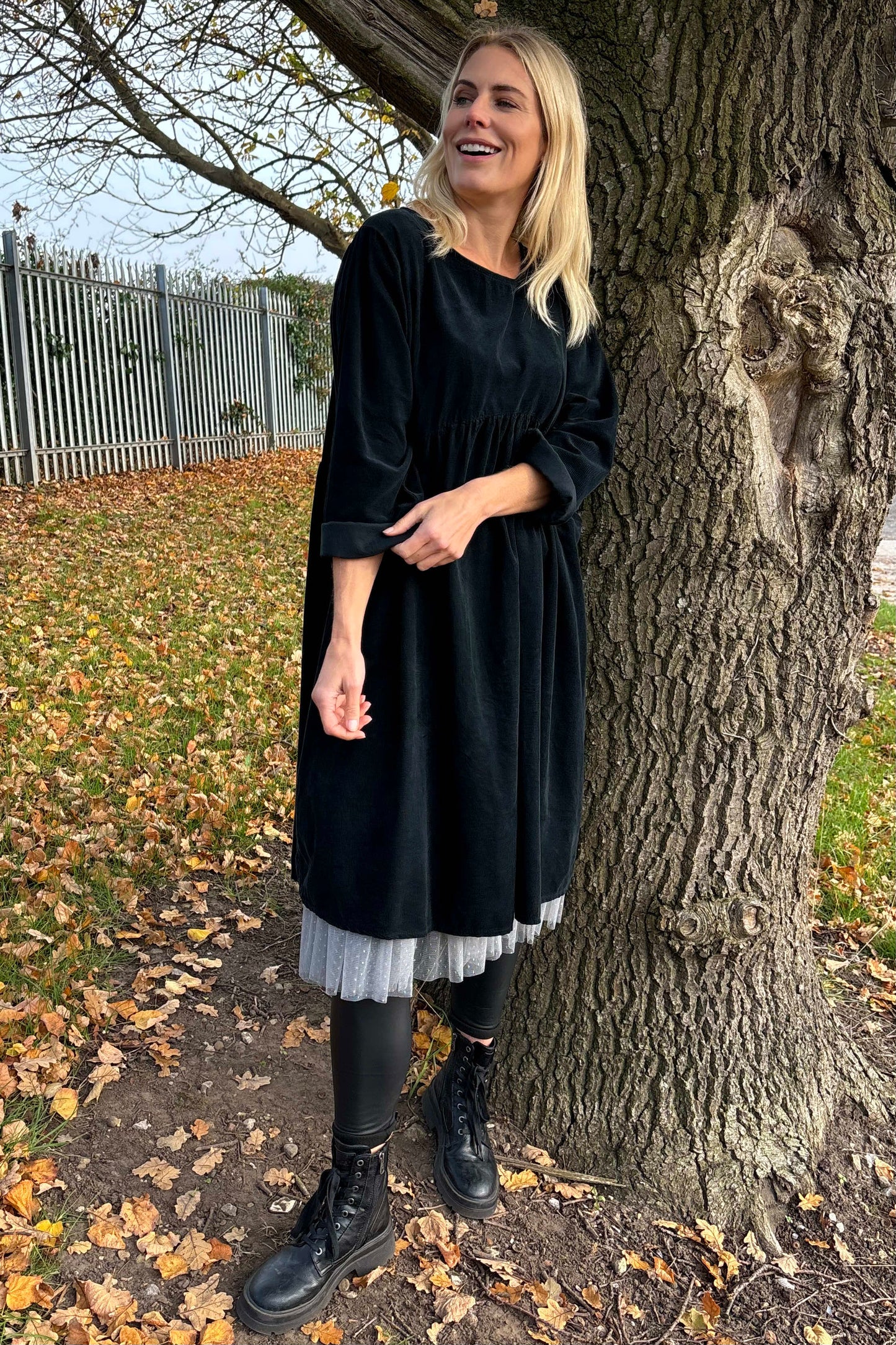 Joanna Needlecord Dress Black