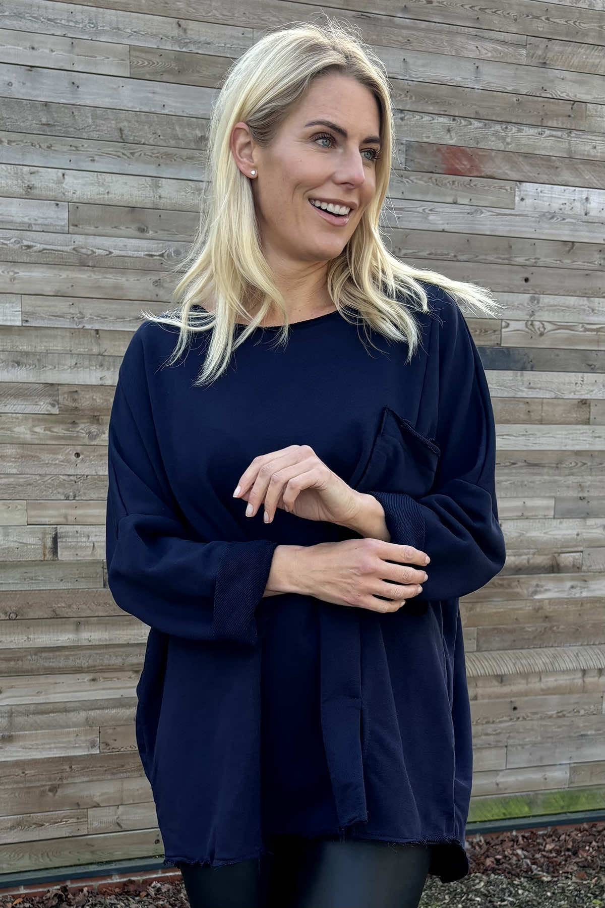 Lottie Pocket Cotton Top Navy