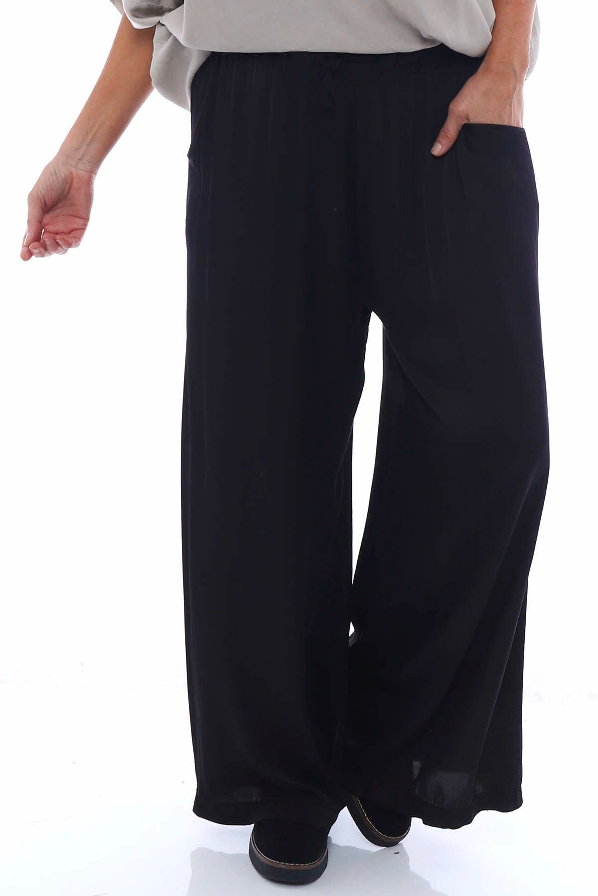 Corzano Raso Palazzo Pants Black