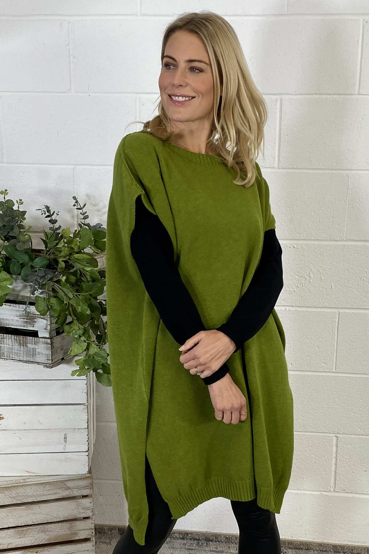 Jocelyn Long Knit Jumper Vest Olive