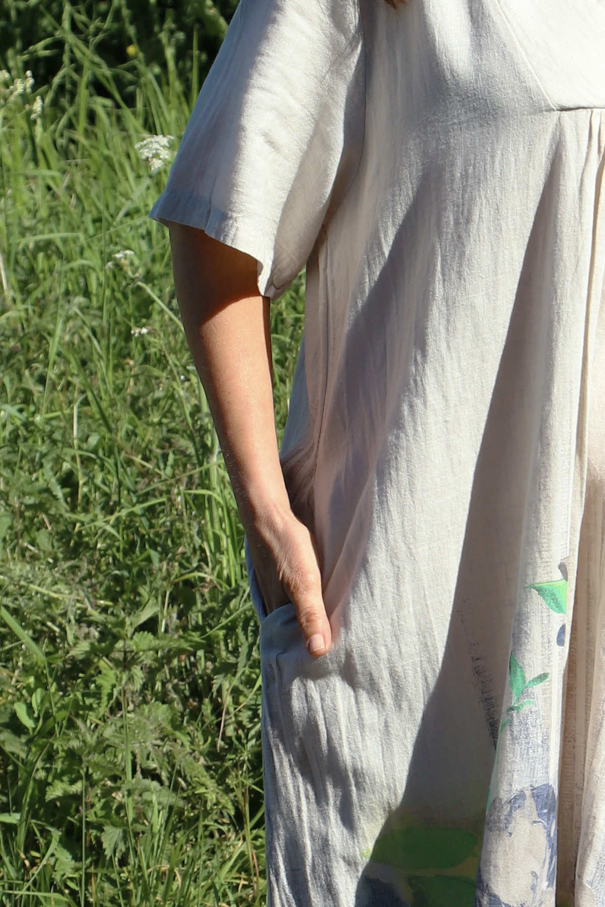 Whitstable V Neck Print Linen Dress Stone