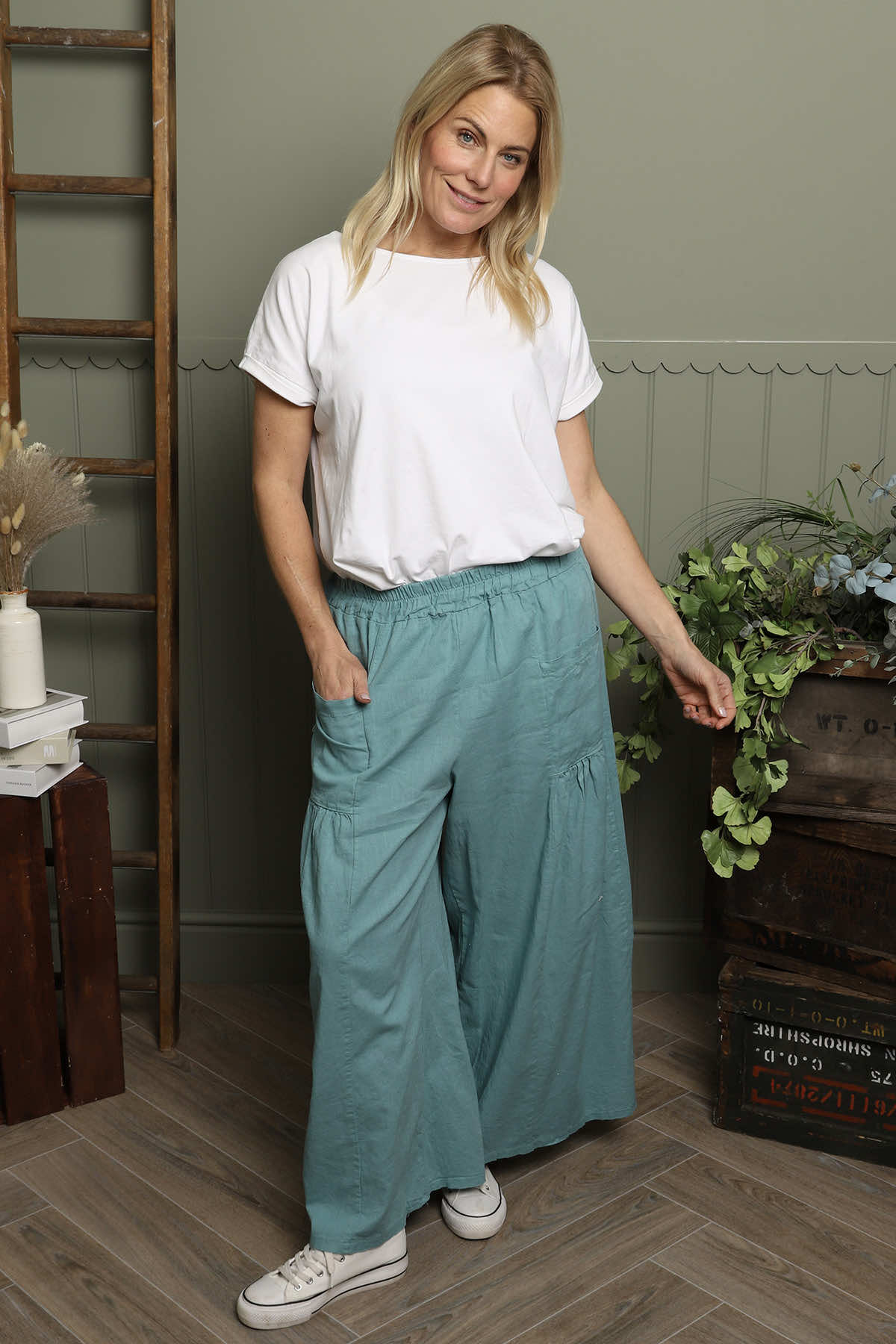 Aitana Pocket Linen Trousers Sage Green