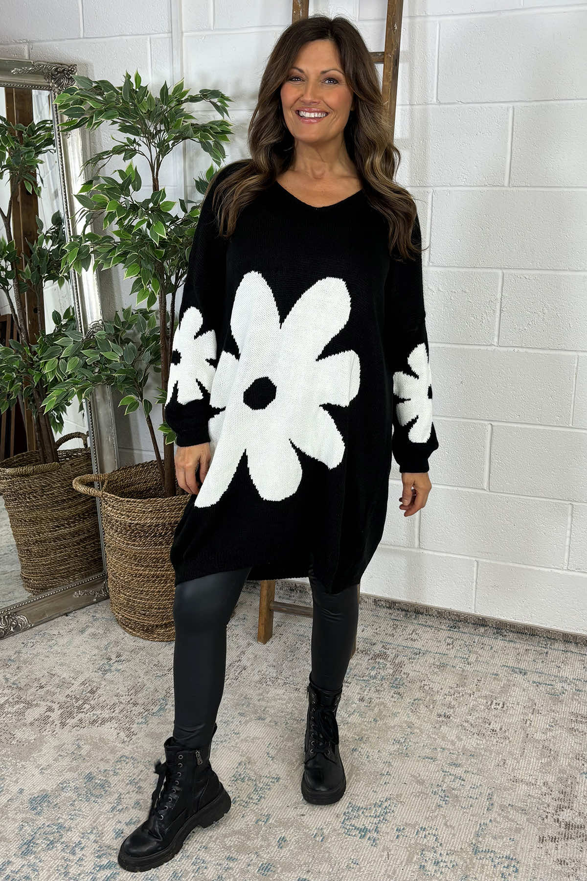 Joan Flower Knitted Jumper Dress Black