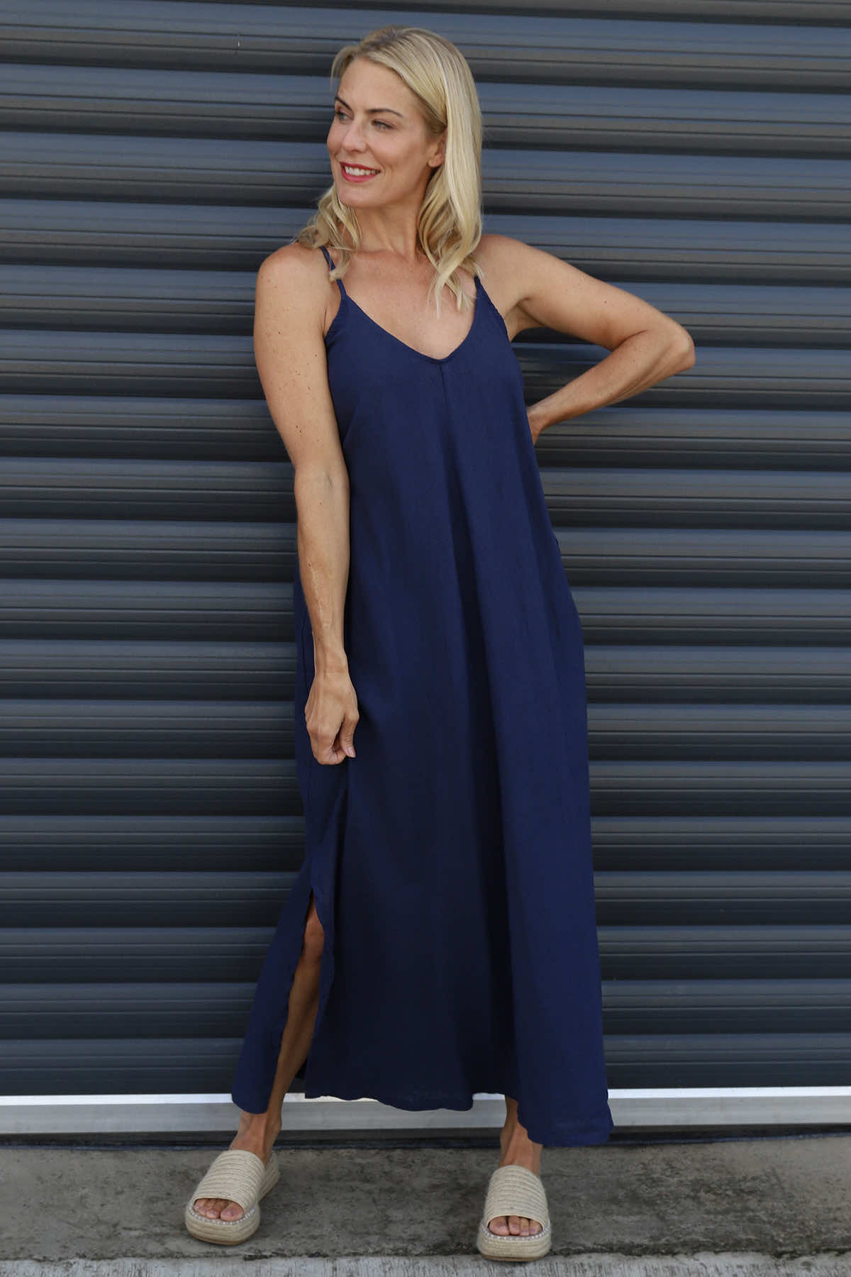 Made In Italy Cesca Strap Linen Dress | Kit and Kaboodal