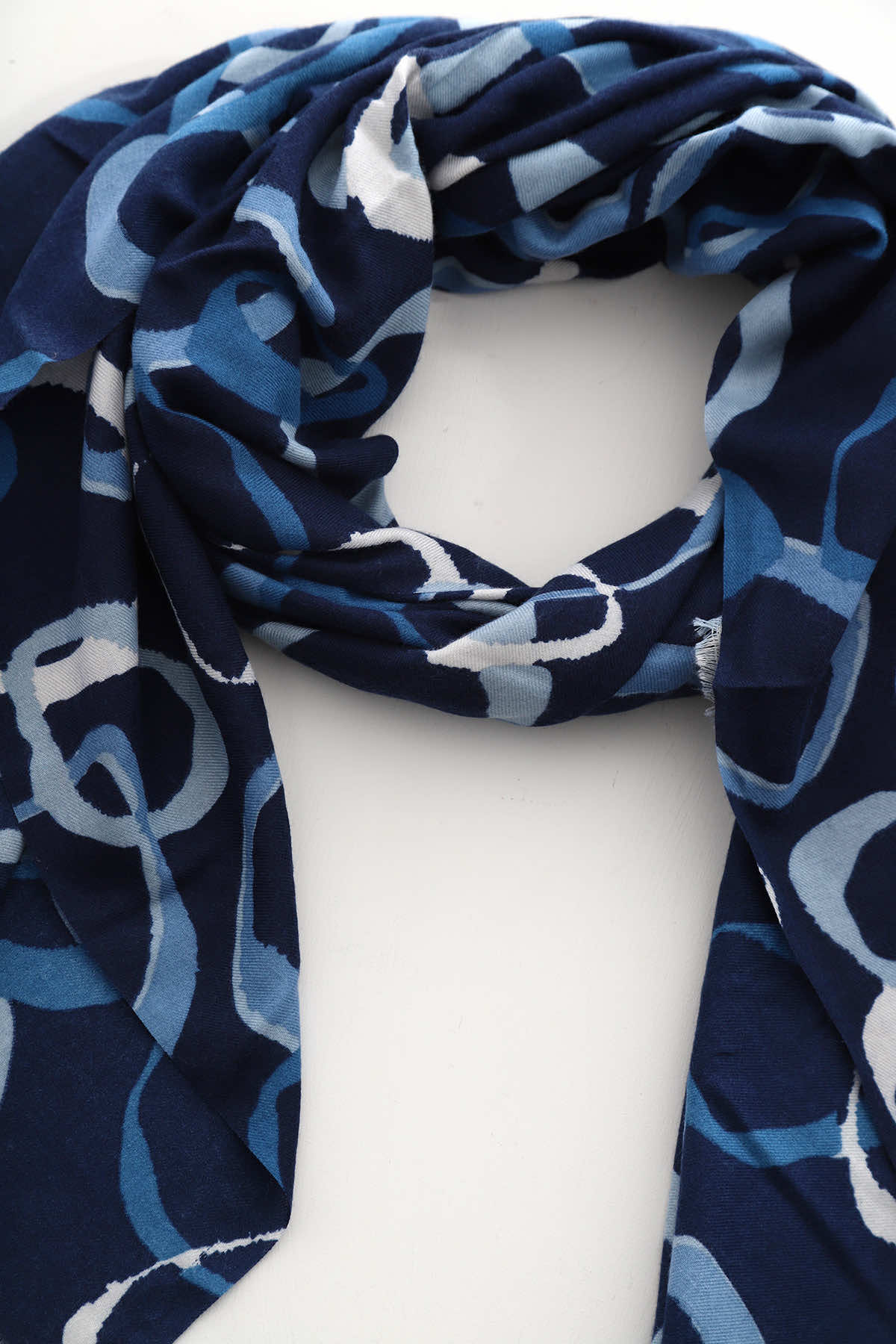 Jasmin Scarf Navy