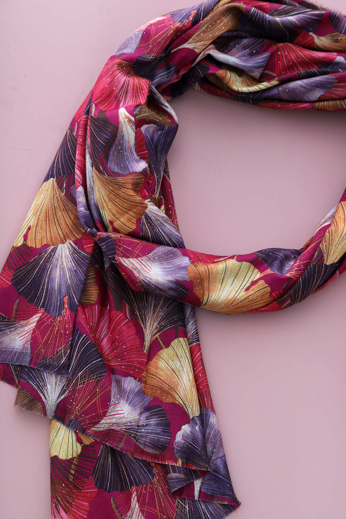 Meryl Scarf Fuchsia