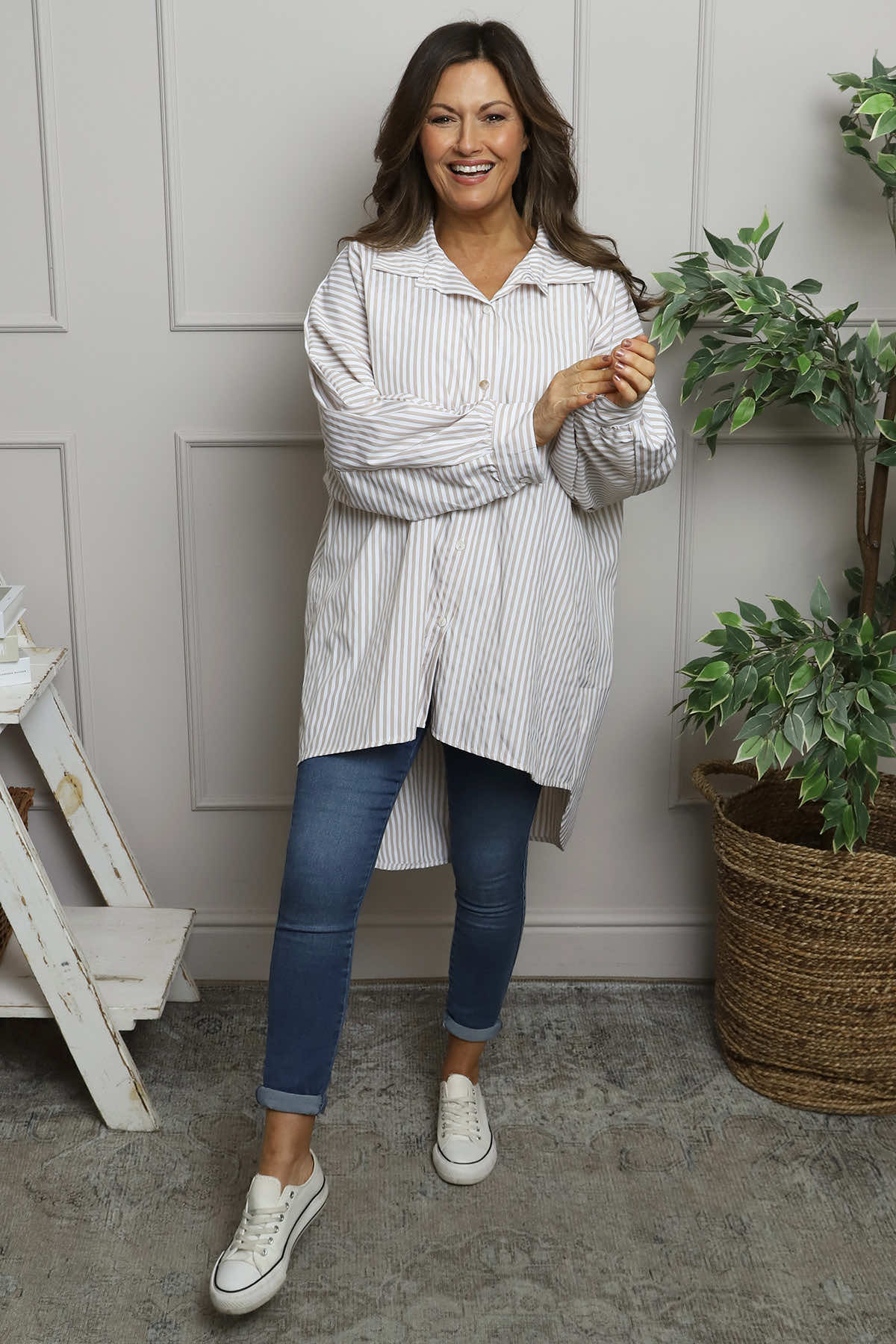 Christina Stripe Shirt Mocha – Kit and Kaboodal