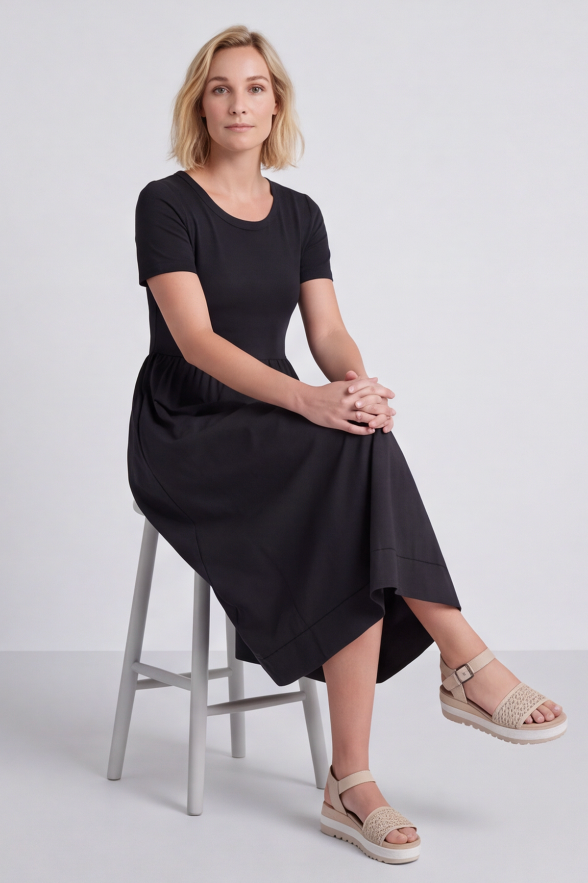 Ada Black Pocket Dress
