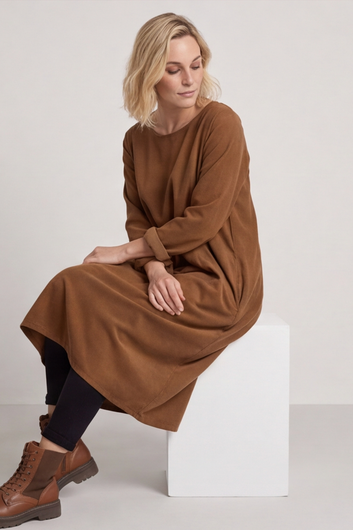 Kiana Needlecord Dress Nutmeg