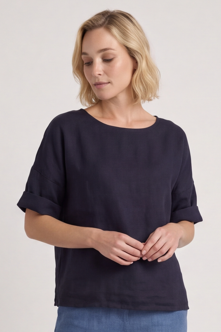 Kyrie Linen Navy Top