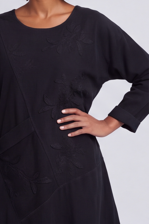 Laurie Needlecord Dress Black - Image 2