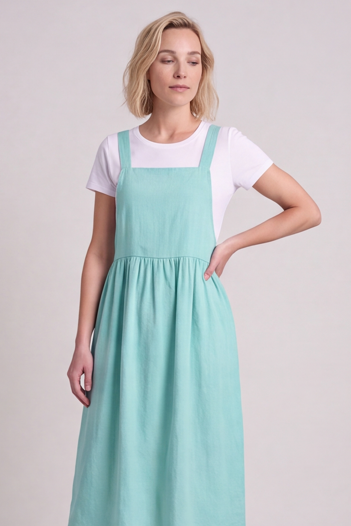 Meredith Linen Pinafore Dress Green