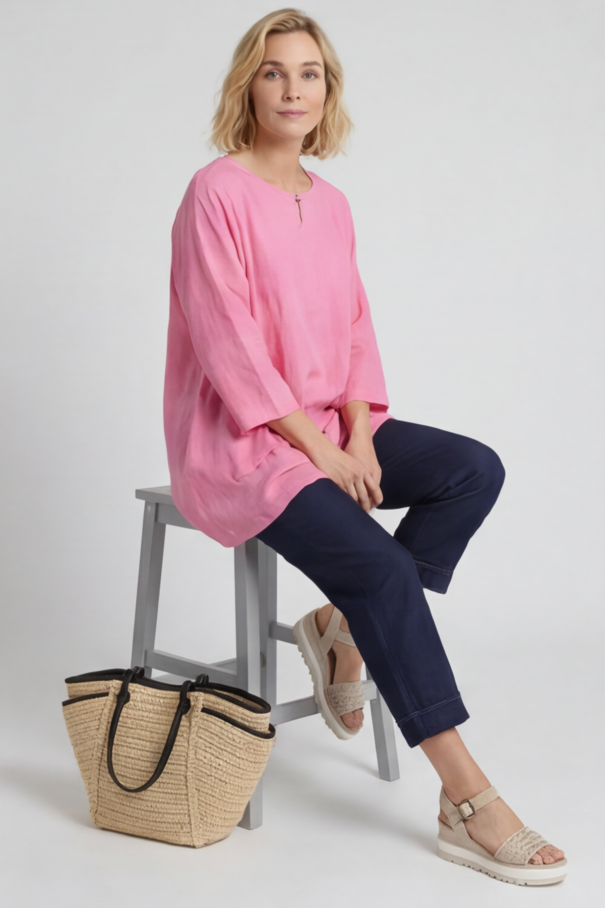 Loriella Keyhole Linen Top Fuchsia