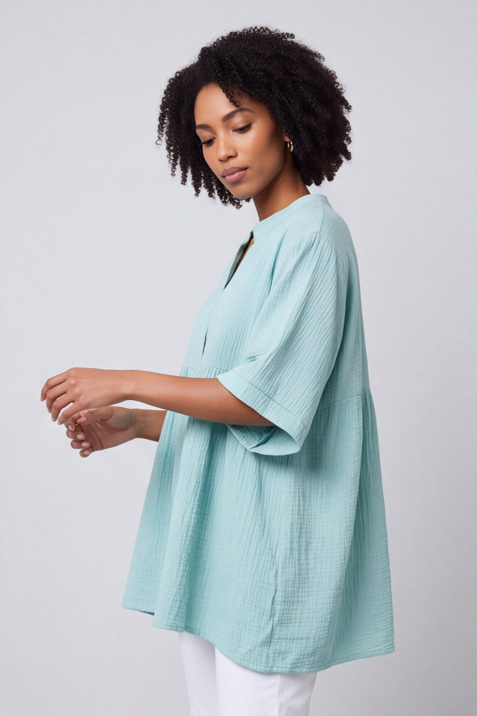 Indi button Cotton Mint Top