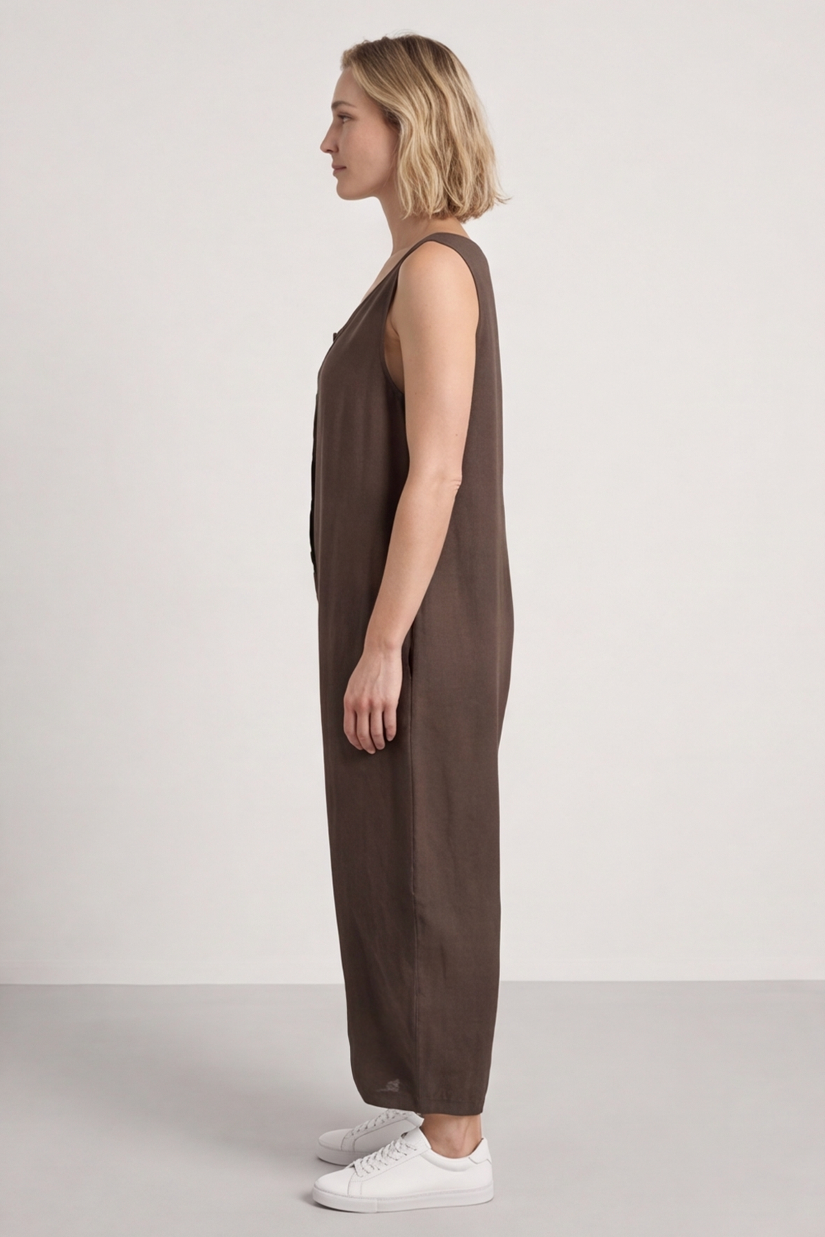 Margot Sleeveless Linen Jumpsuit Cocoa