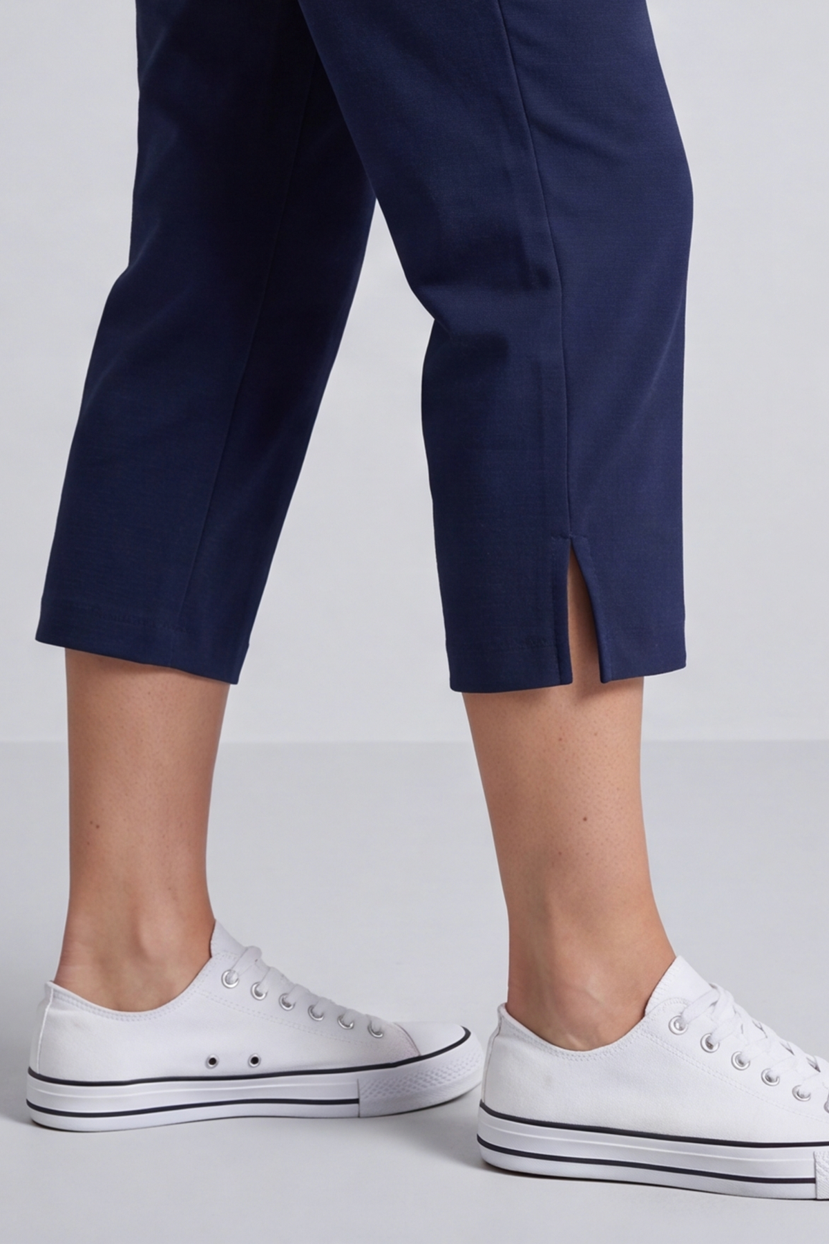 Stori Capri Trousers Navy