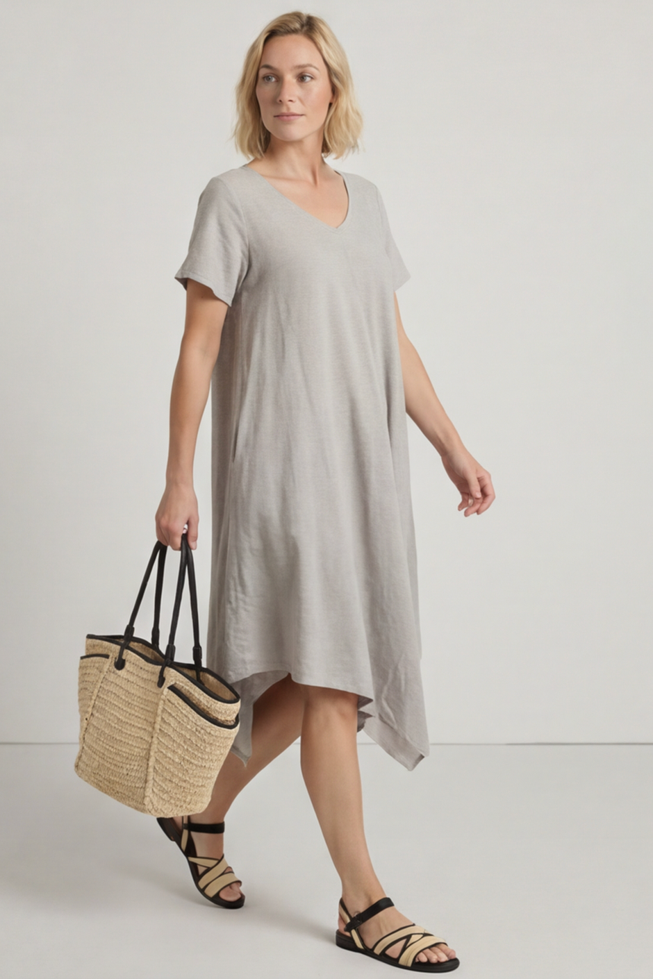 Nivana Dip Side Linen Dress Mocha