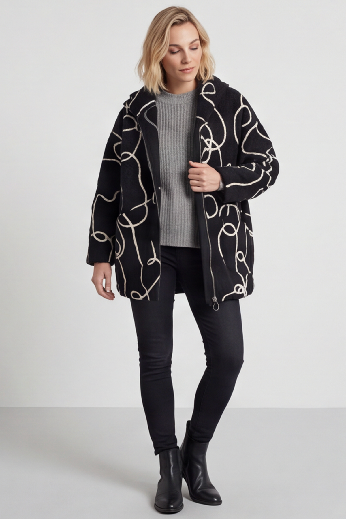 Olympia Embroidered Pattern Wool Jacket Black